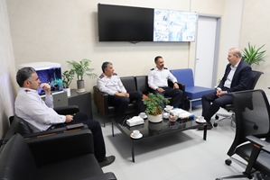 بازدید رئیس ایستگاه ۱۲۵ آتش‌نشانی از بیمارستان فوق تخصصی کودکان حکیم