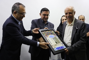 گرامیداشت روز پزشک در بیمارستان فوق تخصصی کودکان حکیم دانشگاه علوم پزشکی تهران