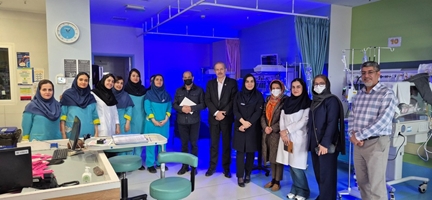 حمایت از بیماران و بیمارستان حکیم در آستانه نوروز؛ عیادت از کودکان و تجلیل از کادر درمان بیمارستان فوق‌تخصصی کودکان حکیم