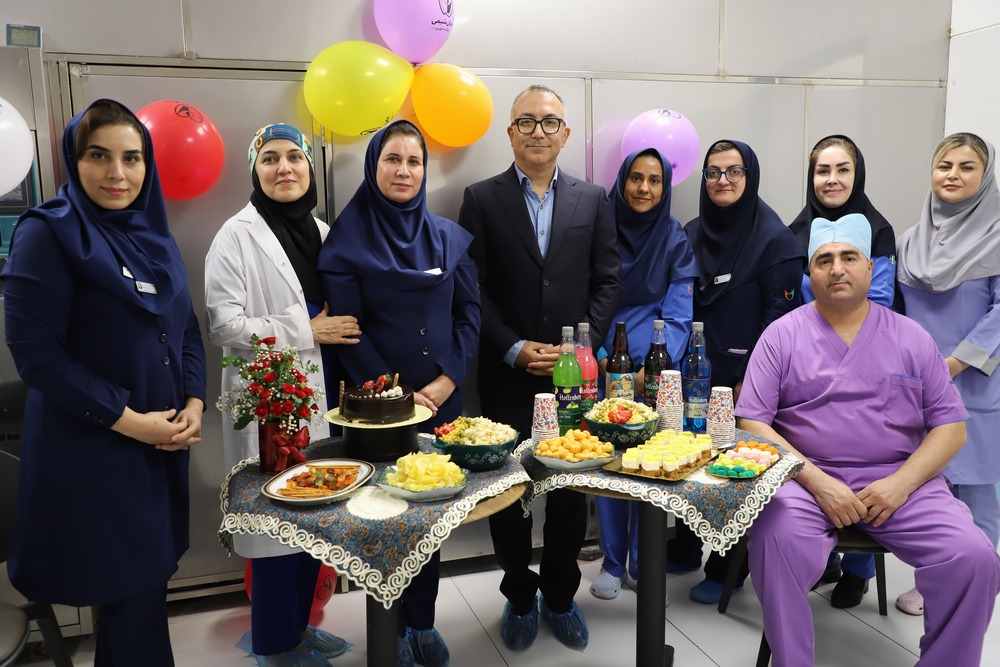 گرامیداشت و تجلیل از پرسنل بخش CSSD بیمارستان فوق تخصصی کودکان حکیم 