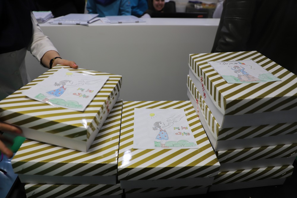 گرامیداشت میلاد حضرت علی (ع) و روز مرد در بیمارستان فوق تخصصی کودکان حکیم